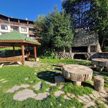 Life, Bansko, Private C-17 * Bansko